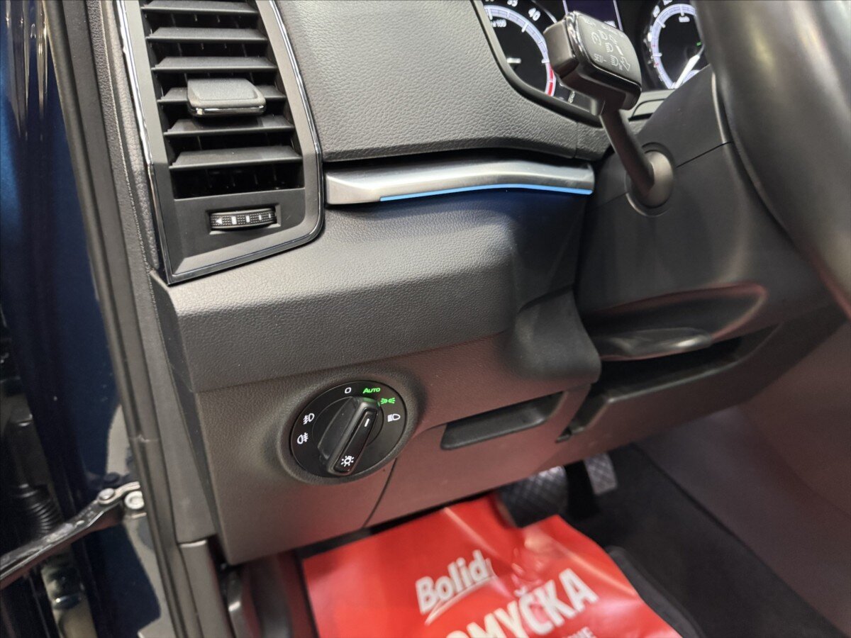 Škoda Karoq SUV / Terénní 2,0 l 110 kw