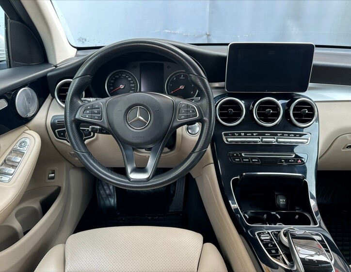 Mercedes-Benz GLC 19