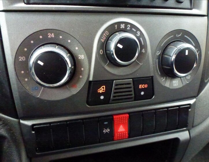 Iveco Daily Ostatní 2,3 l 93 kw