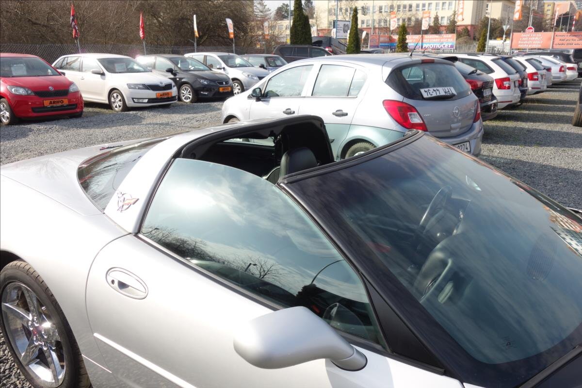 Chevrolet Corvette Kupé 5,7 l 253 kw