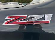 Chevrolet Silverado 32