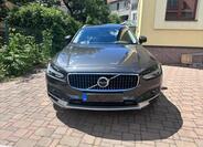 Volvo V90 2