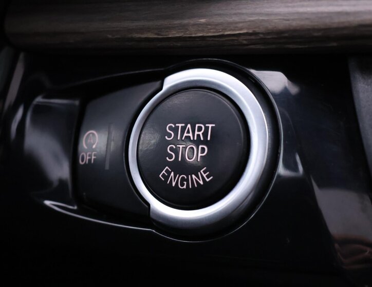 BMW X5 SUV / Terénní 3,0 l 230 kw