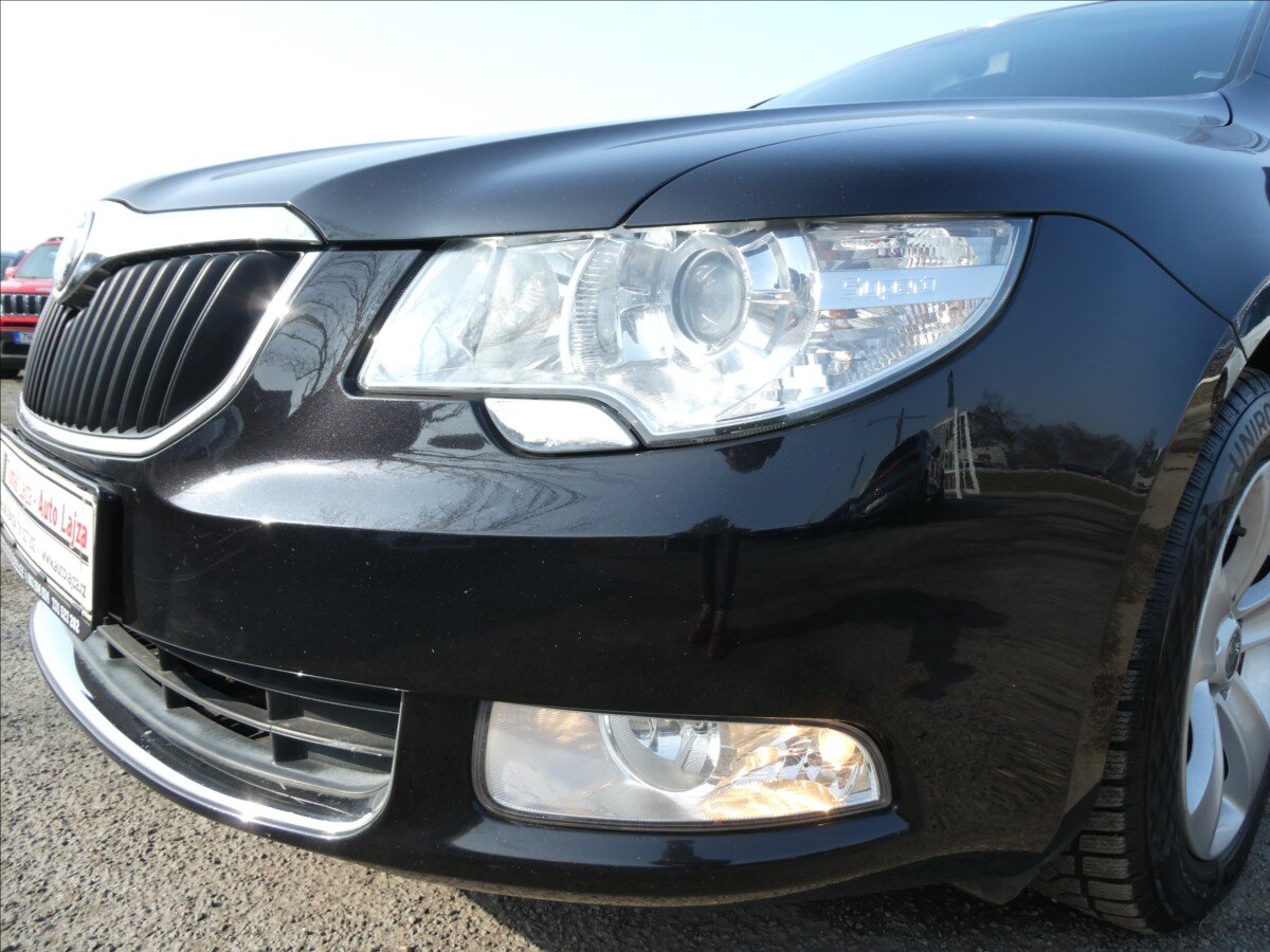 Škoda Superb Kombi 2,0 l 103 kw