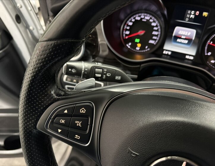 Mercedes-Benz Třídy V 11