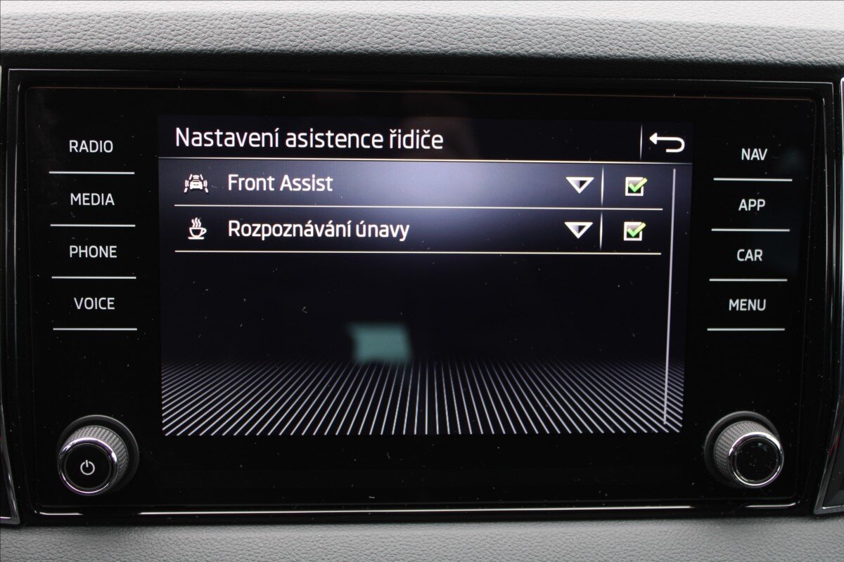 Škoda Karoq SUV 2,0 l 85 kw