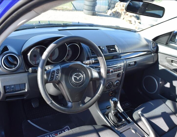 Mazda 3 Hatchback 1,3 l 62 kw