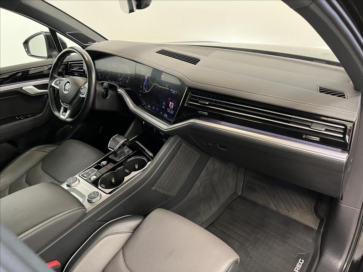Volkswagen Touareg SUV 3,0 l 210 kw