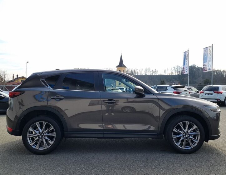 Mazda CX-5 SUV / Terénní 2,5 l 143 kw