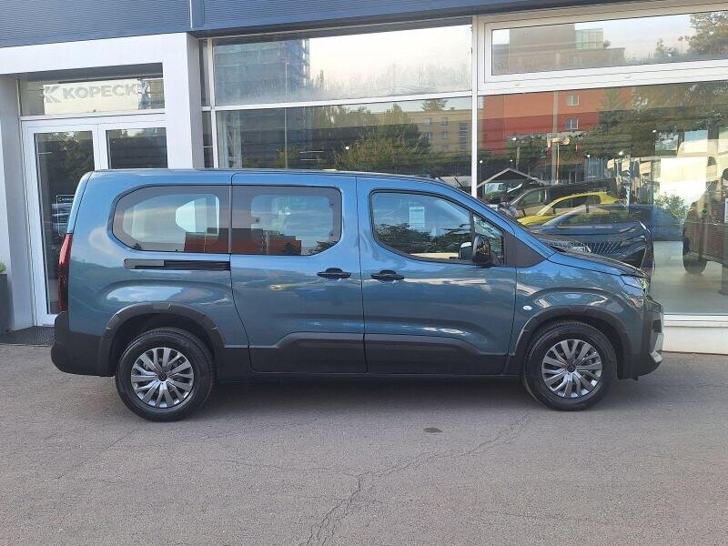 Peugeot Rifter MPV 1,5 l 96 kw