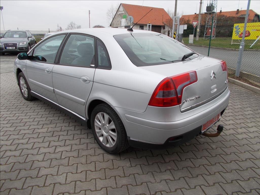 Citroën C5 Sedan / Limuzína 2,0 l 100 kw