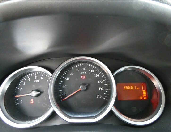Dacia Logan Sedan / Limuzína 999,0 54 kw