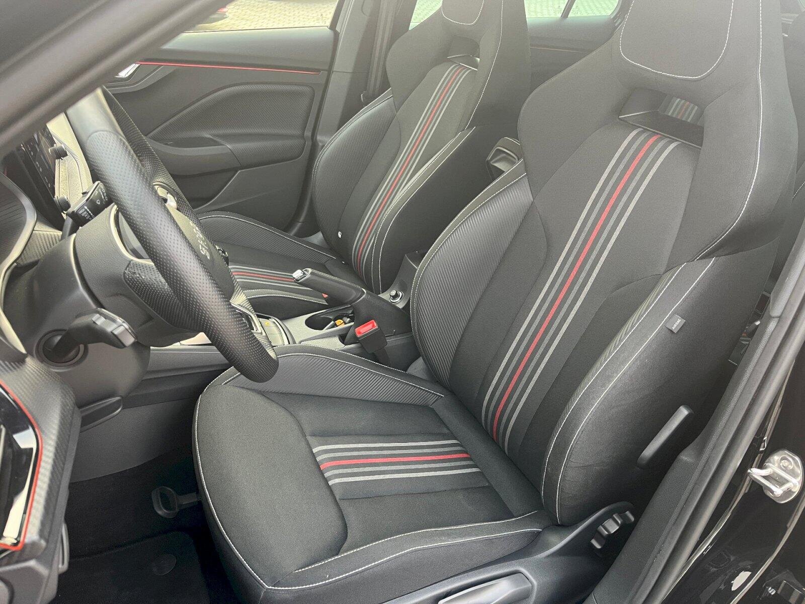 Škoda Scala Hatchback 1,0 l 85 kw