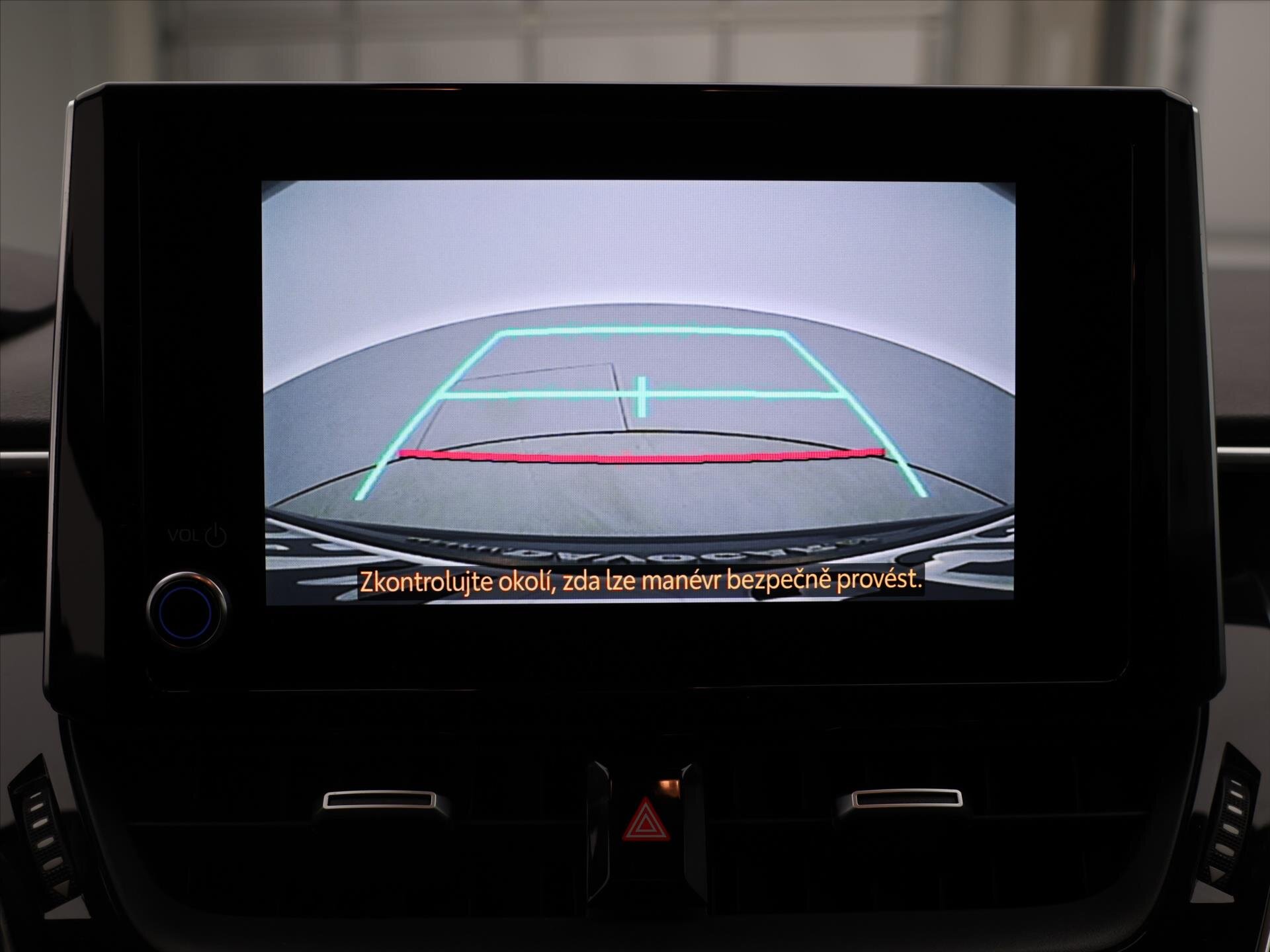 Toyota Corolla Sedan / Limuzína 1,5 l 92 kw