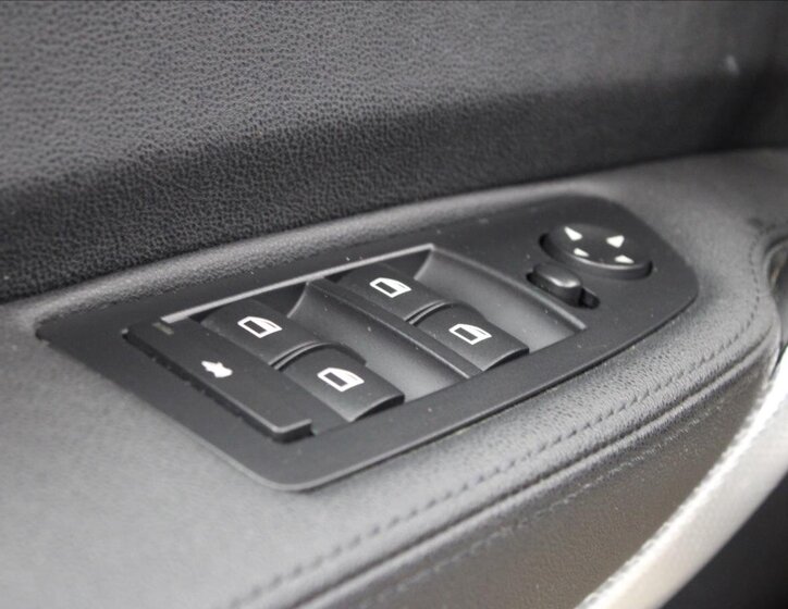 BMW Řada 1 Hatchback 3,0 l 195 kw