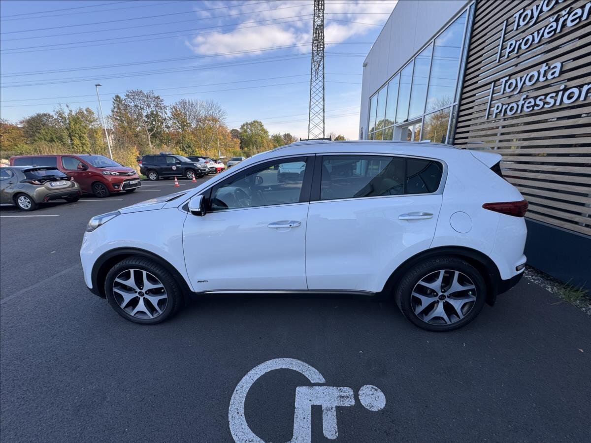 KIA Sportage SUV 2,0 l 136 kw