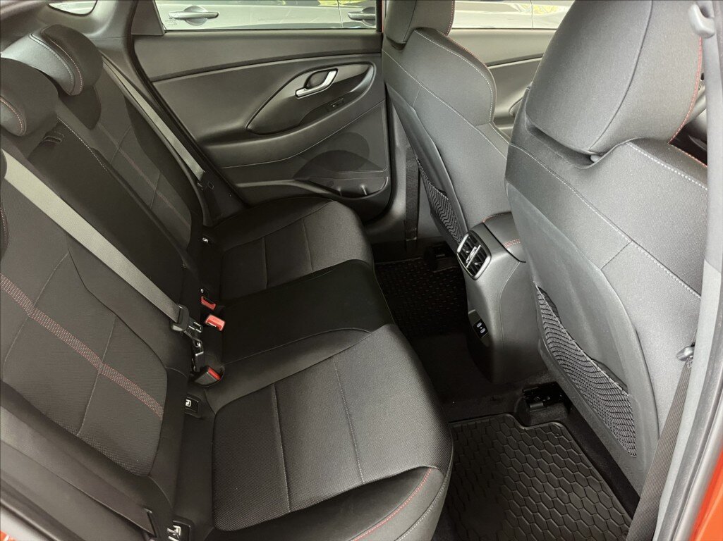 Hyundai i30 Liftback 1,5 l 103 kw