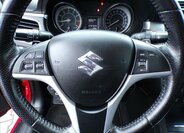Suzuki Kizashi Sedan / Limuzína 2,4 l 131 kw