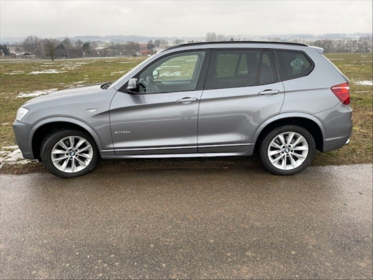 BMW X3 Kombi 3,0 l 190 kw