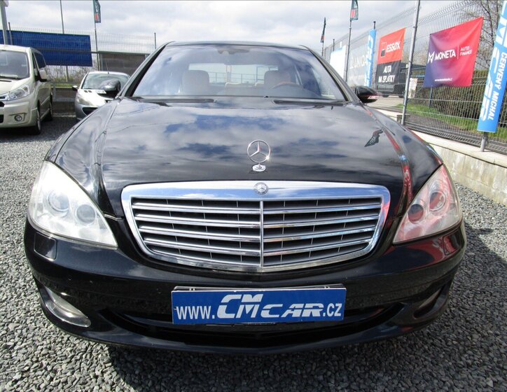 Mercedes-Benz Třídy S Sedan / Limuzína 4,0 l 235 kw