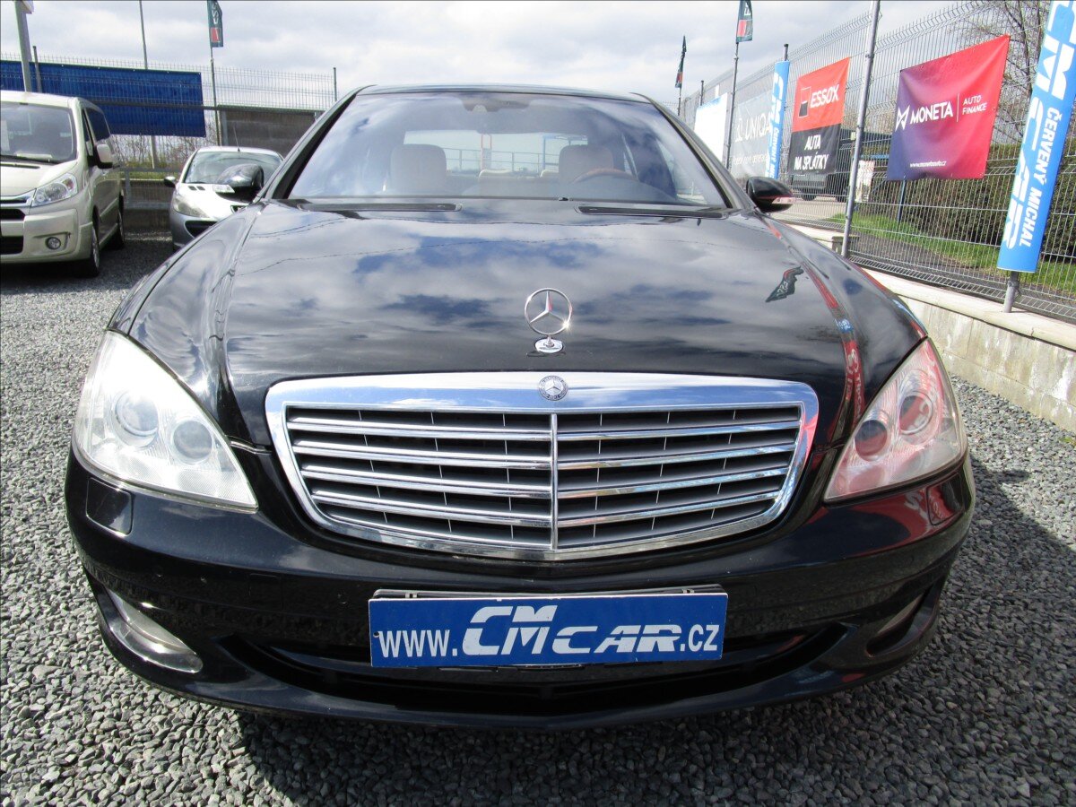 Mercedes-Benz Třídy S Sedan / Limuzína 4,0 l 235 kw