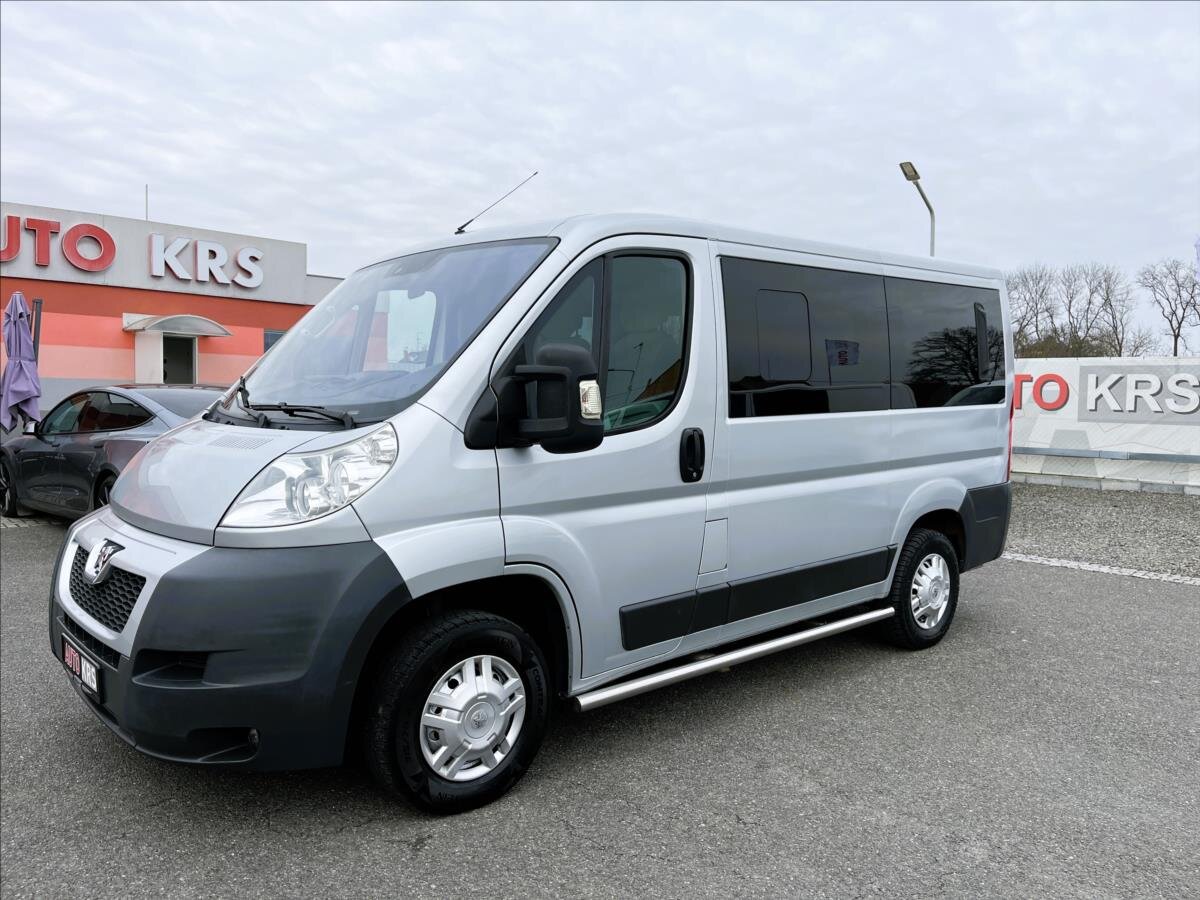 Peugeot Boxer Kombi 2,2 l 88 kw