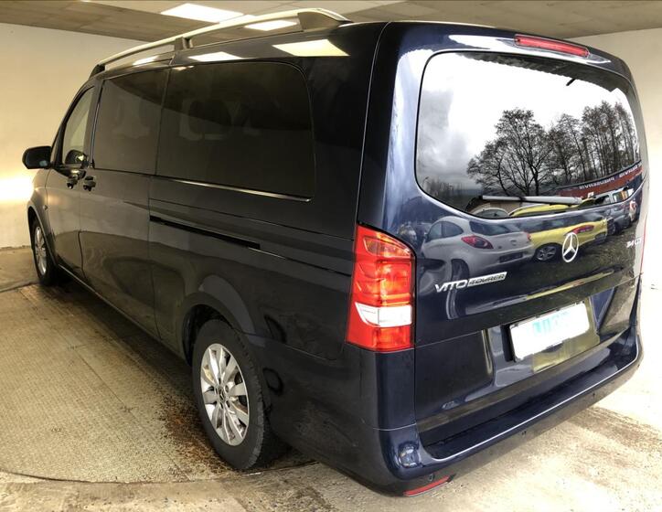 Mercedes-Benz Vito 4