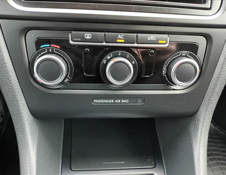 Volkswagen Golf Hatchback 1,4 l 59 kw