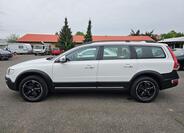 Volvo XC70 8