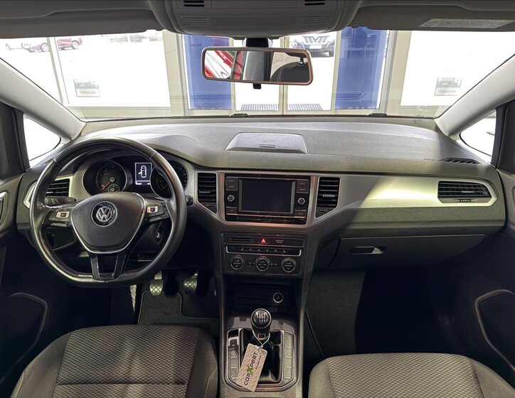 Volkswagen Golf Sportsvan 8