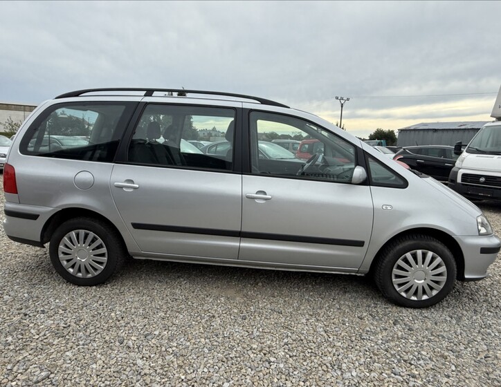 Seat Alhambra 4