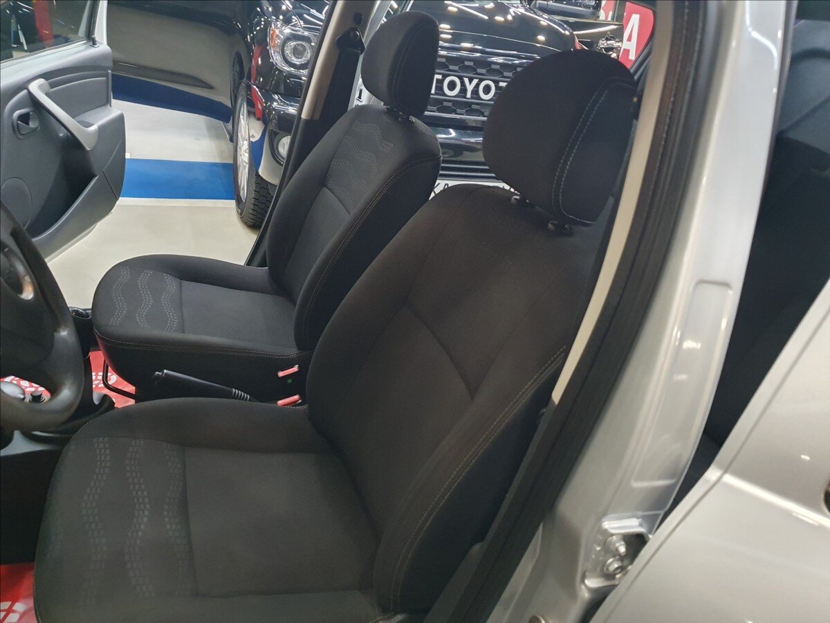 Dacia Sandero Hatchback 1,6 l 62 kw