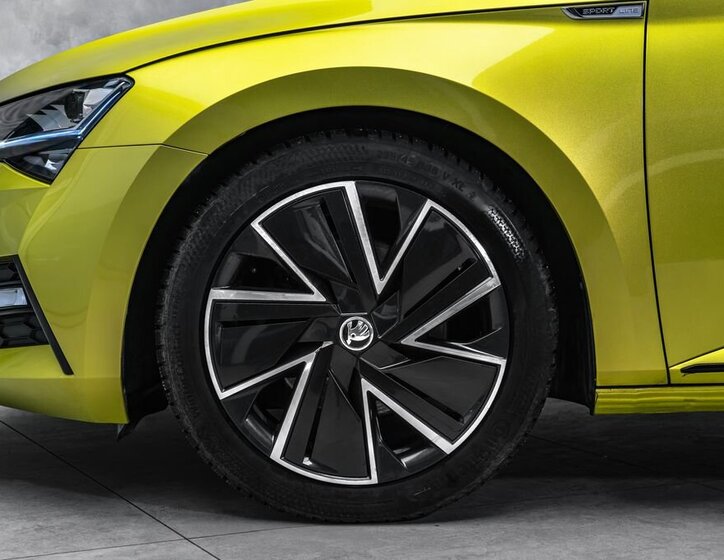 Škoda Superb Sedan 2,0 l 140 kw