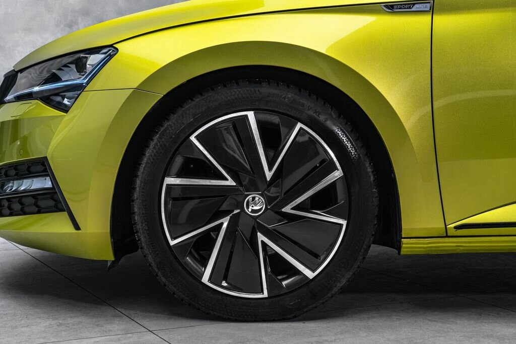 Škoda Superb Sedan 2,0 l 140 kw