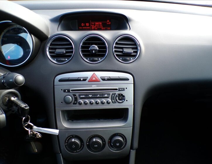 Peugeot 308 Kombi 1,6 l 88 kw