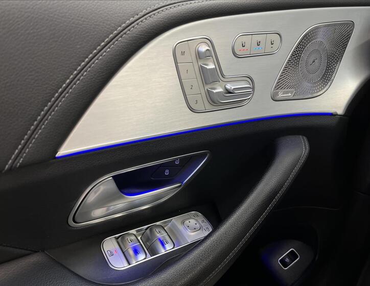 Mercedes-Benz GLE 12