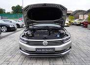 Volkswagen Passat 9