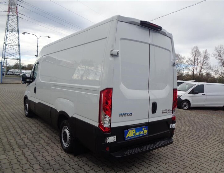 Iveco Daily Ostatní 2,3 l 115 kw