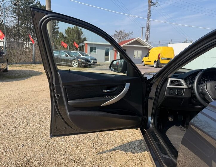 BMW Řada 3 Kombi 2,0 l 180 kw