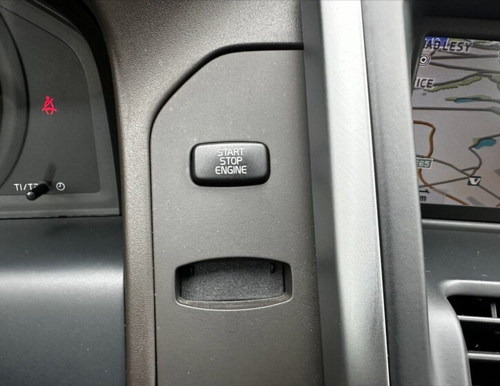 Volvo XC60 SUV / Terénní 2,4 l 136 kw