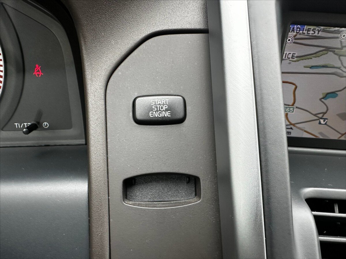 Volvo XC60 SUV / Terénní 2,4 l 136 kw