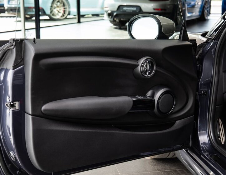 Mini Cooper Hatchback 2,0 l 225 kw