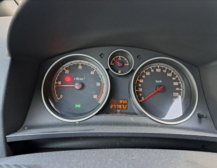 Opel Zafira MPV 1,9 l 88 kw