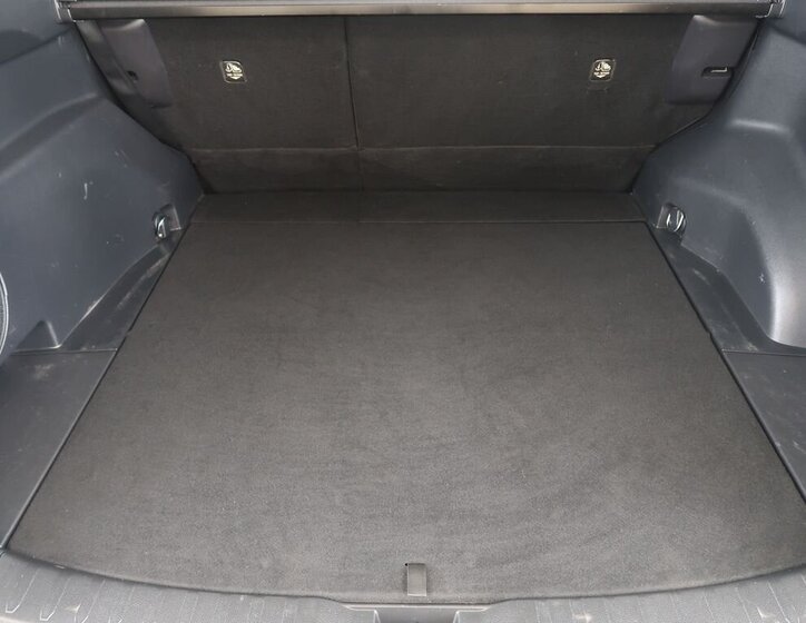 Toyota RAV4 SUV / Terénní 2,5 l 131 kw