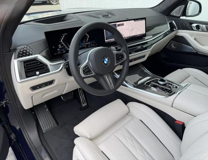BMW X7 5