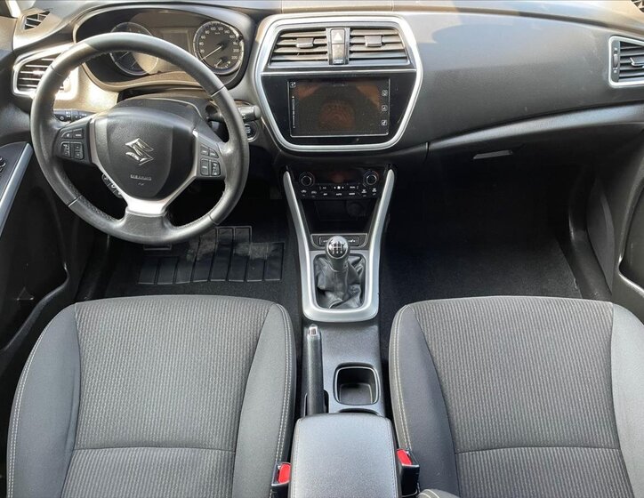 Suzuki SX4 S-Cross SUV 998,0 82 kw