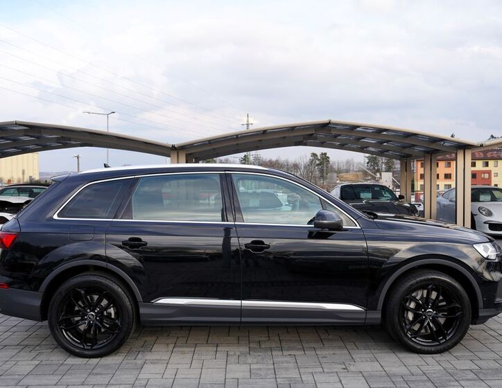Audi Q7 7