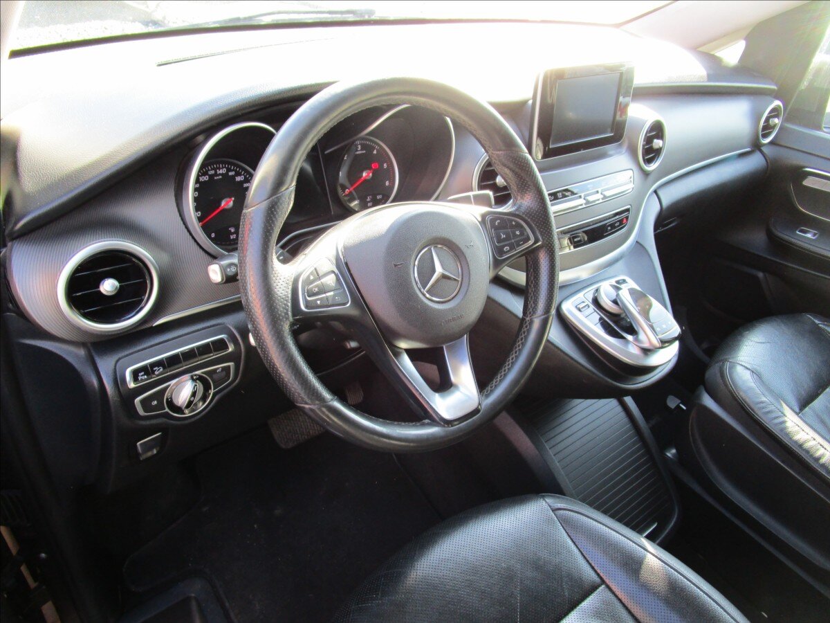 Mercedes-Benz Třídy V Kombi 2,1 l 140 kw