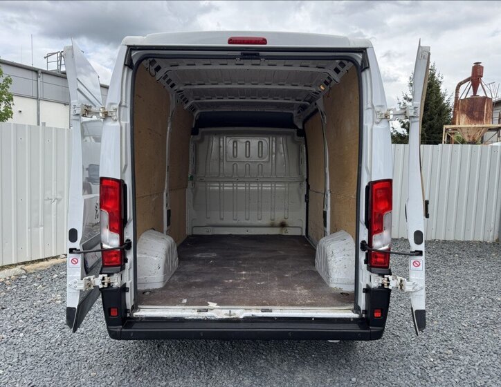 Peugeot Boxer Skříň 2,2 l 103 kw