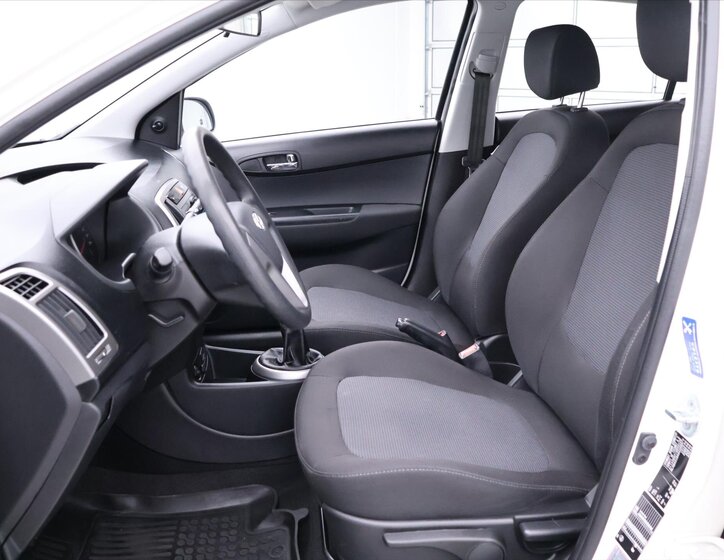 Hyundai i20 Hatchback 1,2 l 62 kw